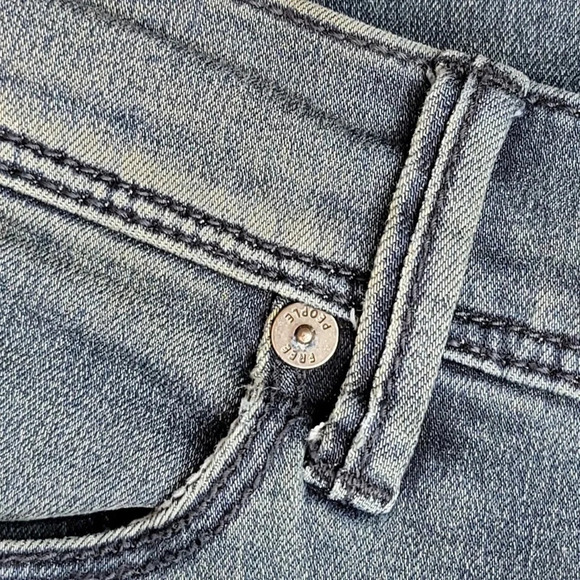 FREE PEOPLE Women's Dark Wash Low Rise Skinny Jeans 25 - Picture 6 of 14